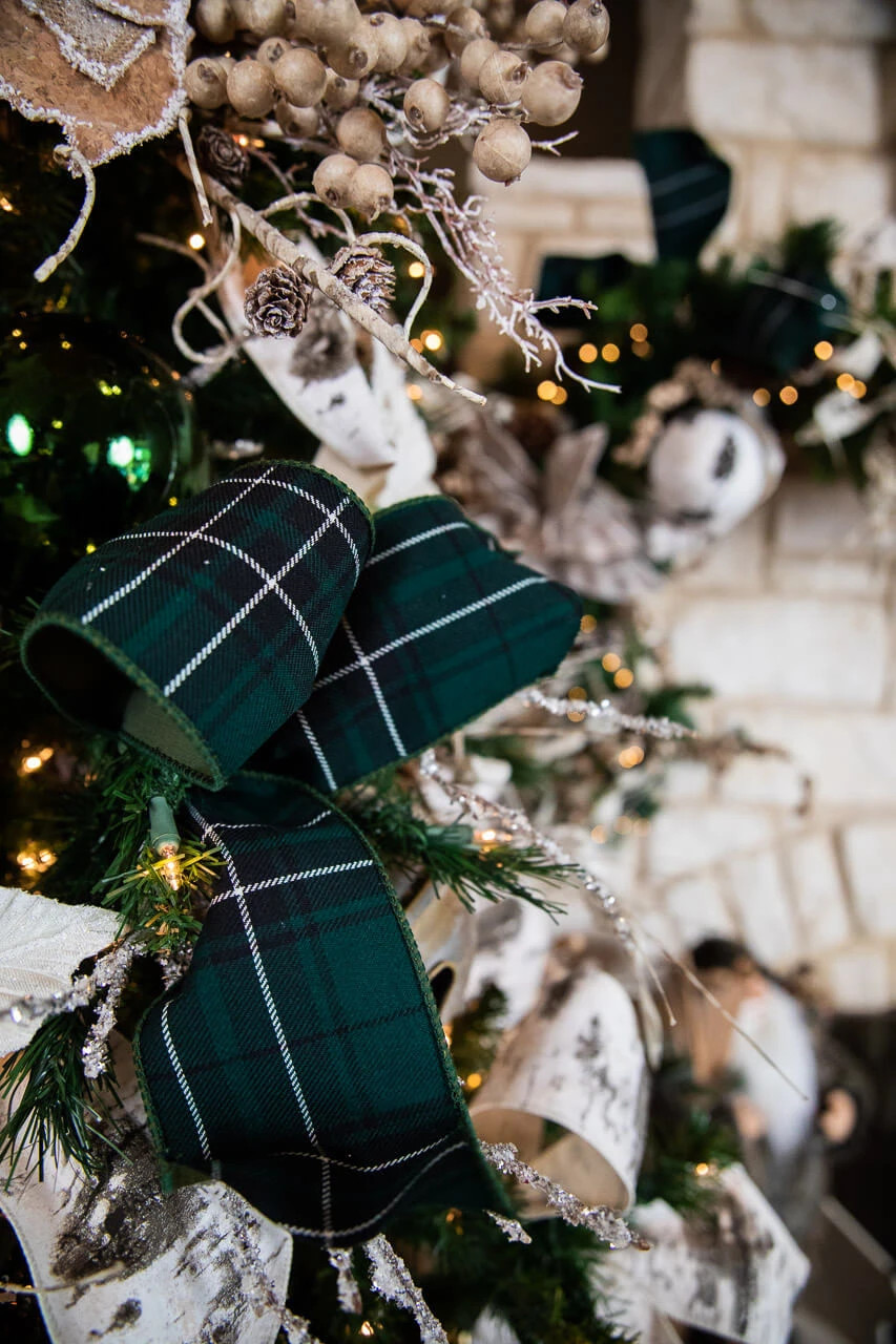 4" X 5 Yard Hunter Green Plaid Checks Tafetta Ribbon - Image 5