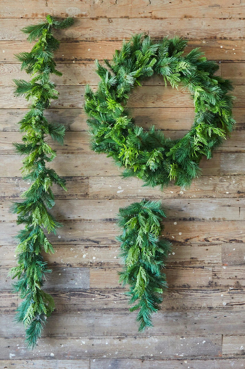 36" Bristle Pine With Natural Touch Evergreen Wreath - Image 4