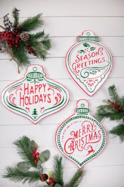 14β Metal Holiday Ornament Wall Sign