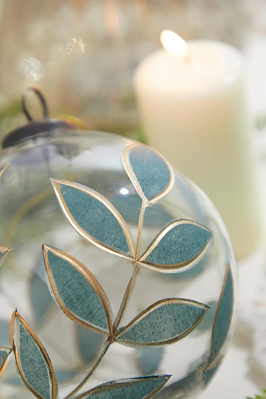 5" Painted Laurel Glass Ornament - Image 2