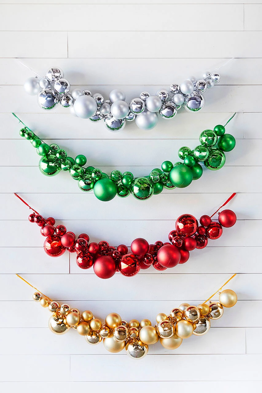 36" Green Matte/Shiny Ball Drop - Image 3