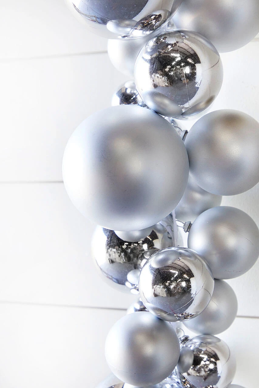36" Silver Matt/Shiny Ball Drop - Image 2