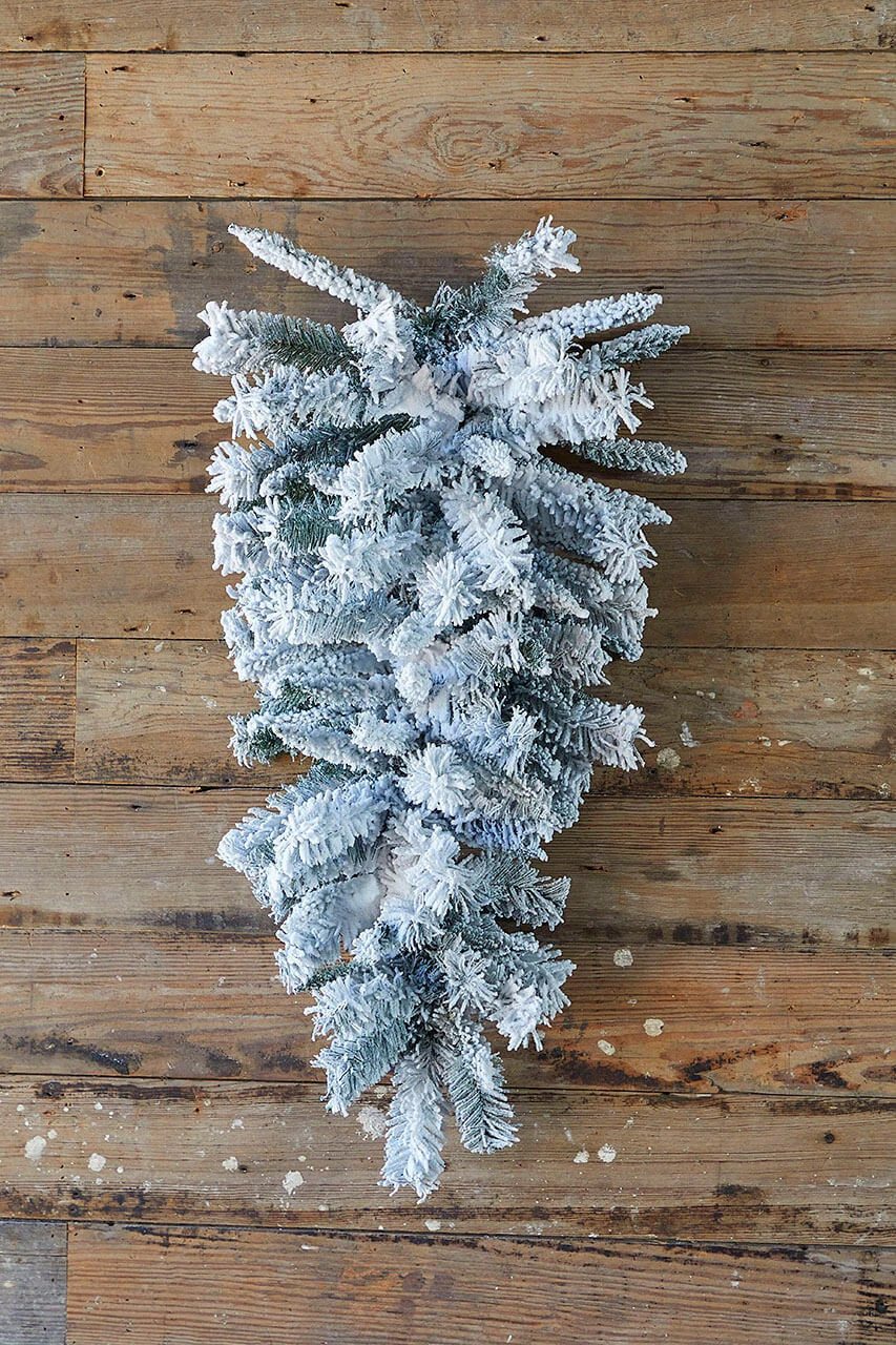 30" Flocked Balsam Teardrop