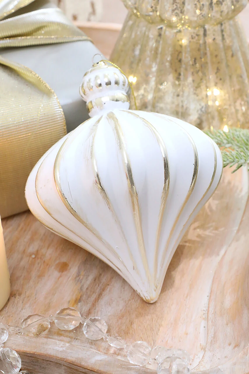 7β White & Gold Matte Onion Ornament - Image 2