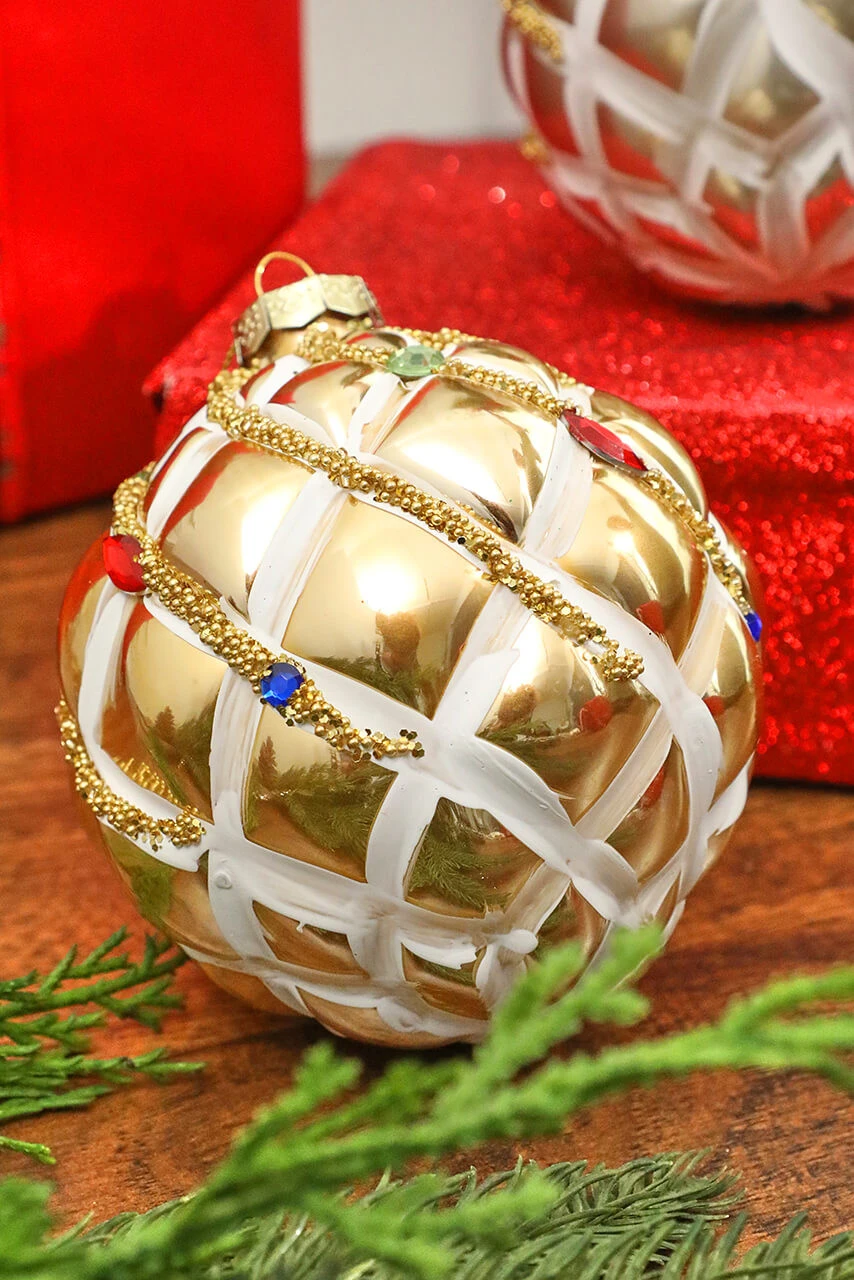 4โ Glass Ball Ornament - Image 2