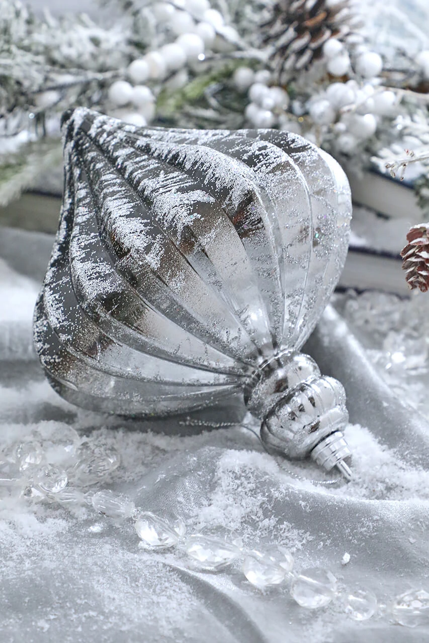 7β Black Pewter Glitter Onion Ornament - Image 2