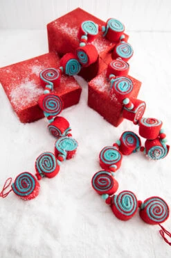 61” Aqua/Red Felt Candy Garland