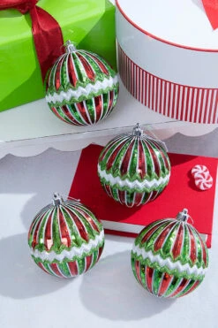 4" Red/Green/White Mercury Ridged With Zigzag Stripe Ball - Set Of 4