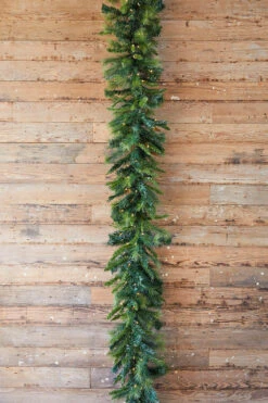 9' X 16" LED Royal Mix Garland